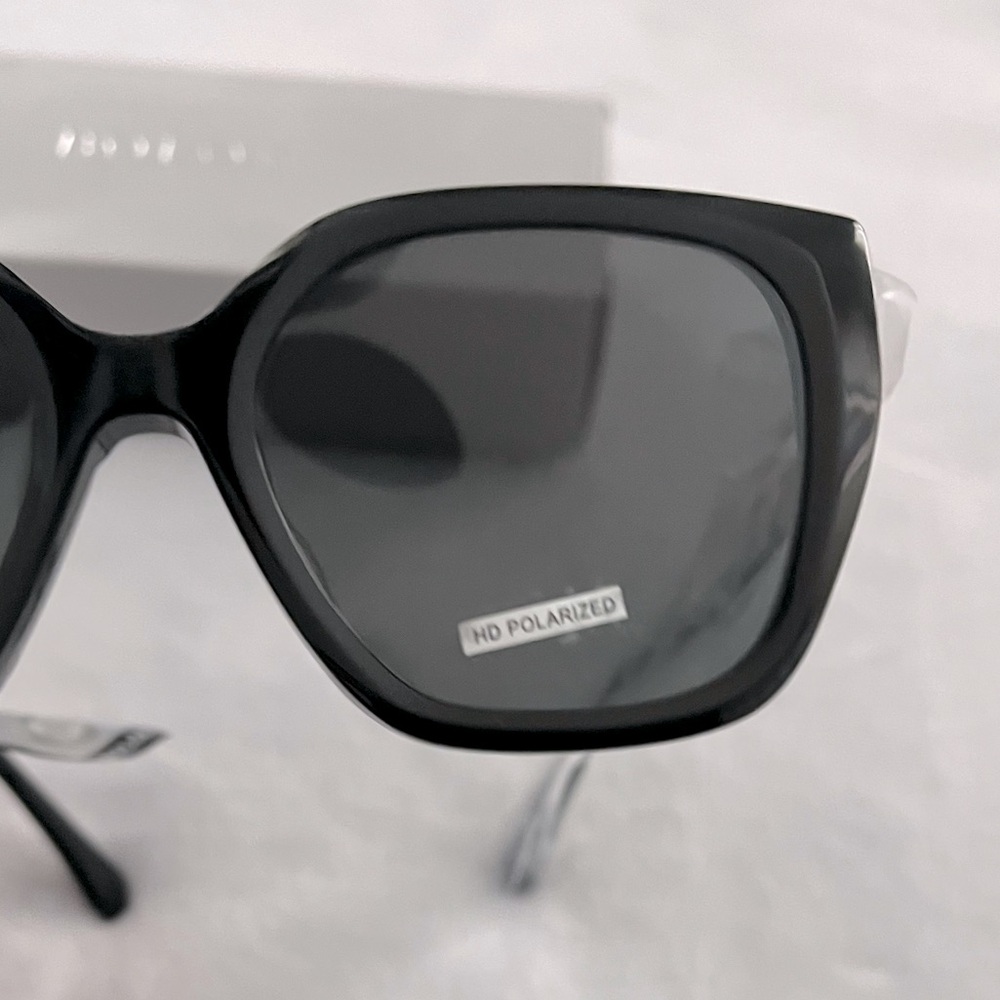 NWT Bolan Oversized Polarized Black Sunglasses - Picture 11 of 16